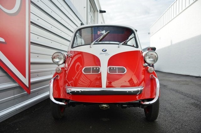 1957 BMW Isetta 300 Deluxe 'California'