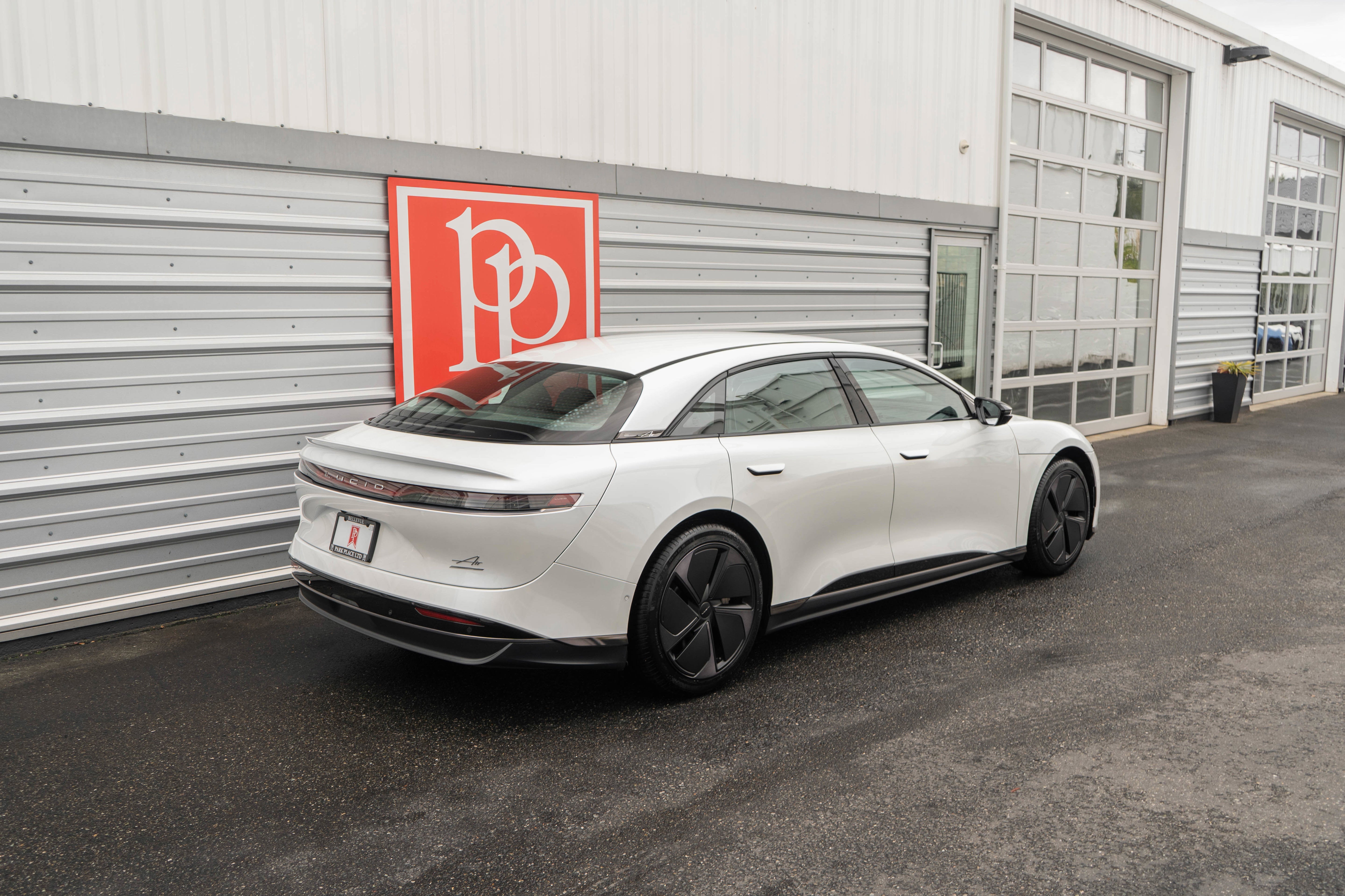 2024 Lucid Air Touring