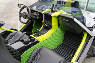 2023 Polaris Slingshot R