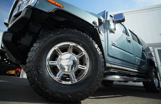 2005 HUMMER H2 SUV
