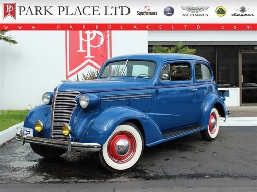 1938 Chevrolet Master Deluxe Town Sedan