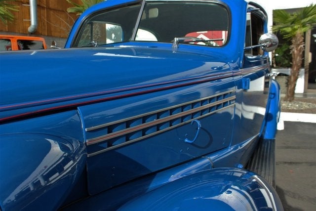 1938 Chevrolet Master Deluxe Town Sedan