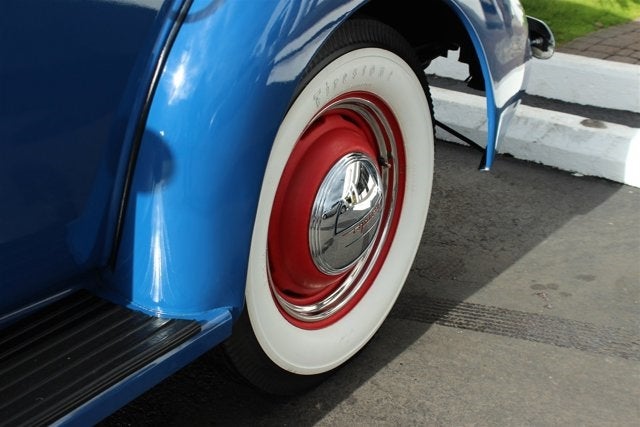 1938 Chevrolet Master Deluxe Town Sedan