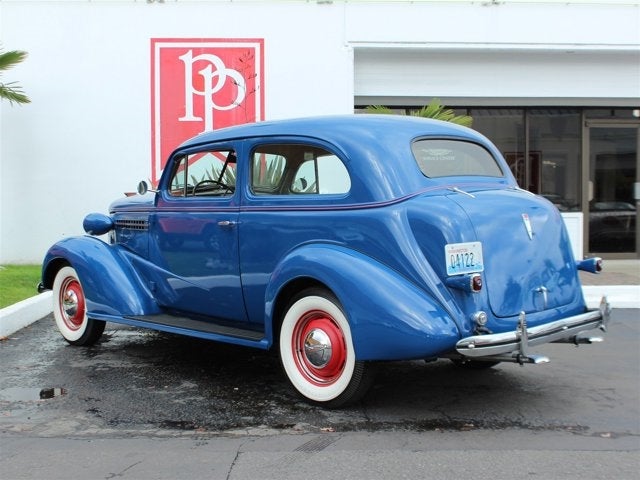 1938 Chevrolet Master Deluxe Town Sedan