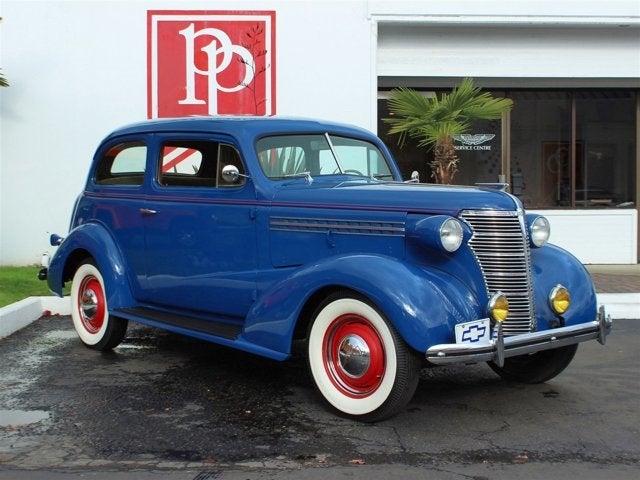 1938 Chevrolet Master Deluxe Town Sedan