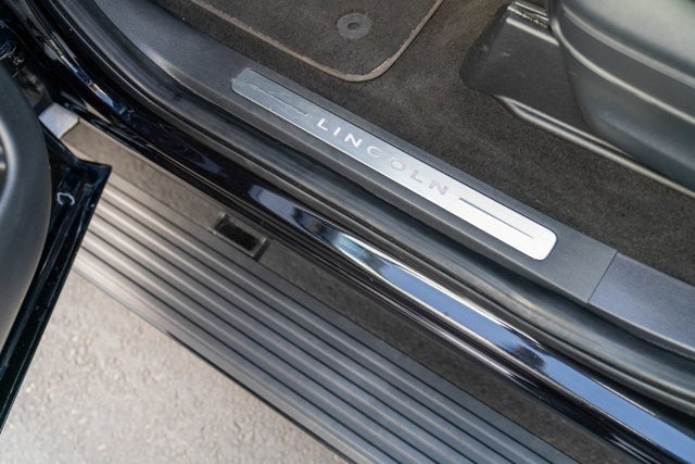 2022 Lincoln Navigator L Reserve