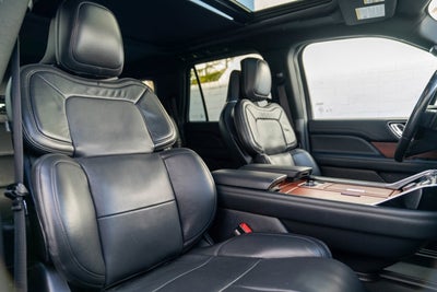 2022 Lincoln Navigator L Reserve