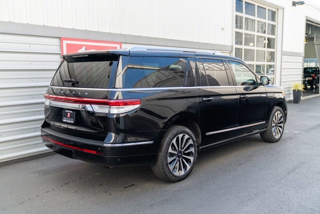 2022 Lincoln Navigator L Reserve