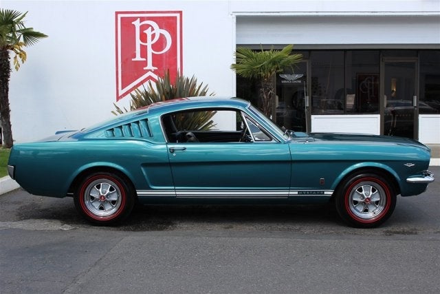 1965 Ford Mustang Fastback 2+2