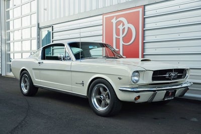 1965 Ford Mustang Fastback 2+2