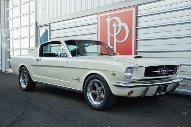 1965 Ford Mustang Fastback 2+2