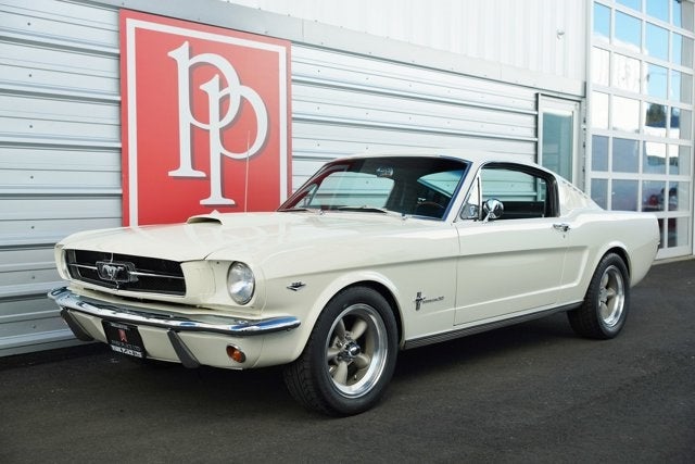 1965 Ford Mustang Fastback 2+2