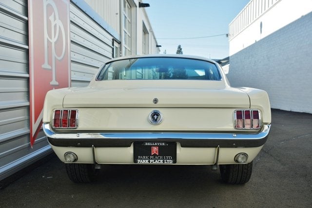 1965 Ford Mustang Fastback 2+2