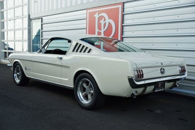 1965 Ford Mustang Fastback 2+2