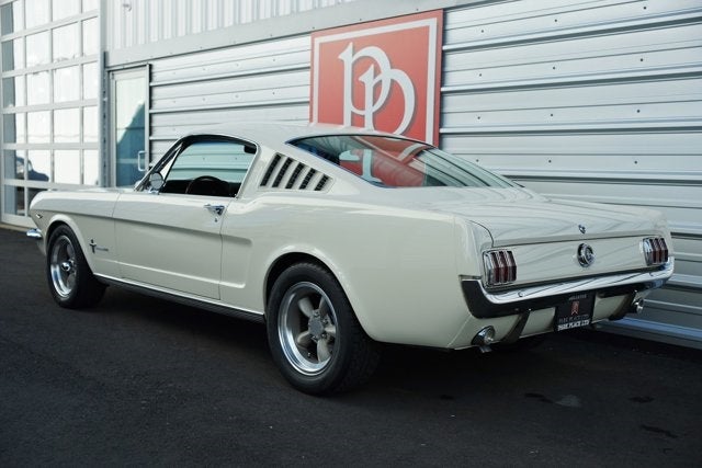 1965 Ford Mustang Fastback 2+2