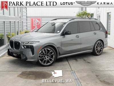 2023 BMW X7 M60i