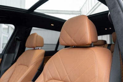 2023 BMW X7 M60i