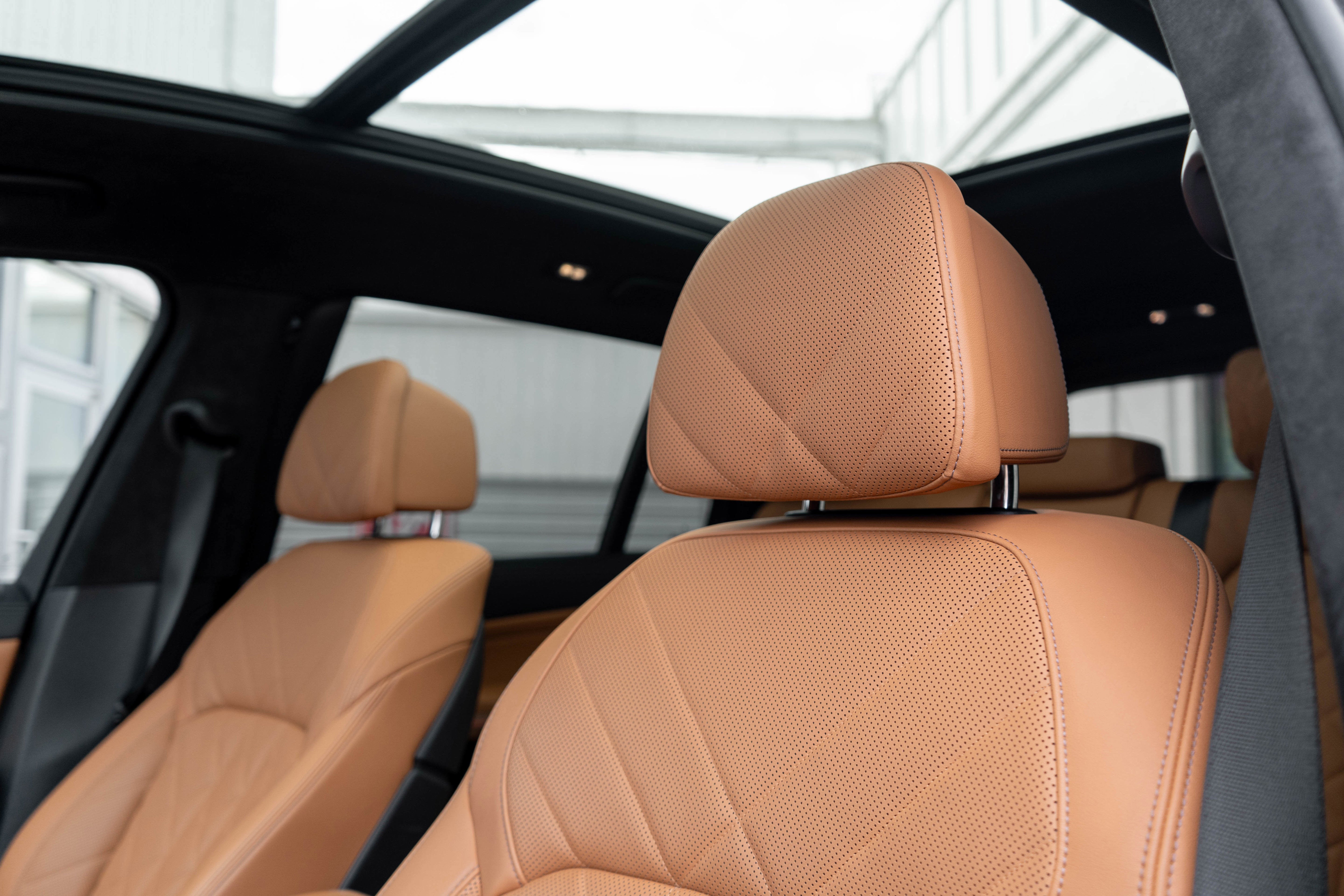 2023 BMW X7 M60i
