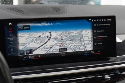 2023 BMW X7 M60i