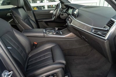 2019 BMW X7 xDrive40i
