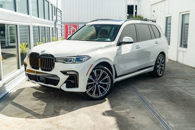 2020 BMW X7 M50i