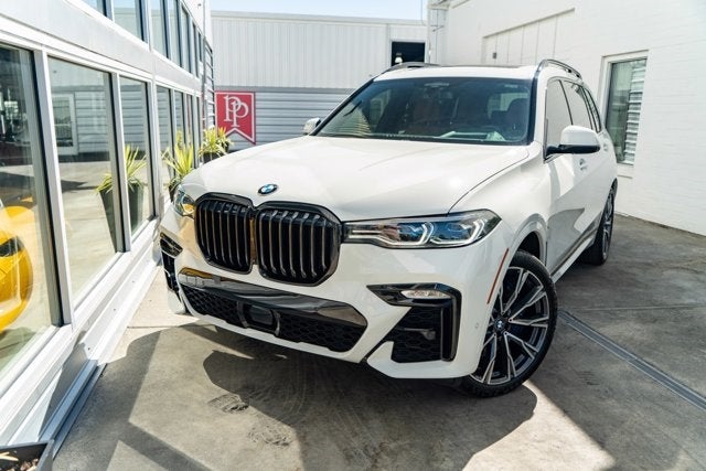 2020 BMW X7 M50i