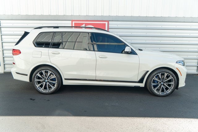 2020 BMW X7 M50i