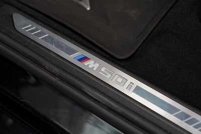 2021 BMW X7 M50i