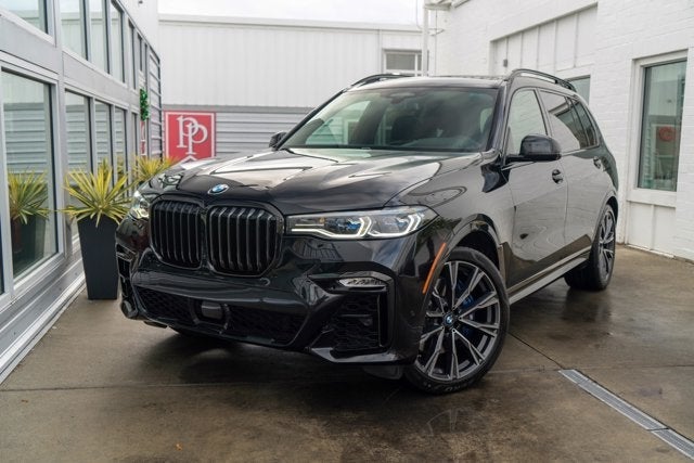 2021 BMW X7 M50i