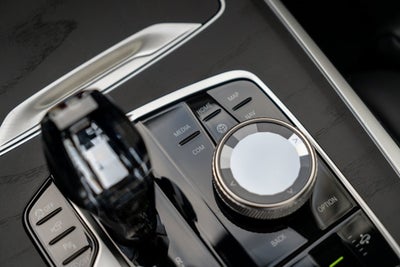 2021 BMW X7 M50i