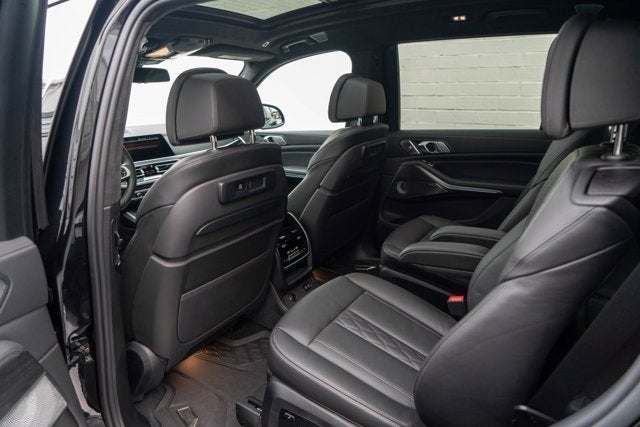 2021 BMW X7 M50i