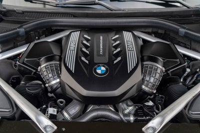 2021 BMW X7 M50i