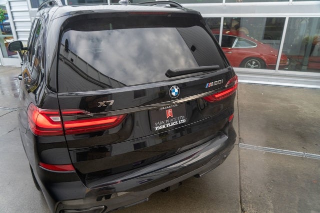 2021 BMW X7 M50i