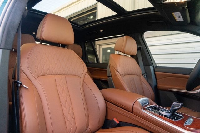 2022 BMW ALPINA XB7 ALPINA XB7