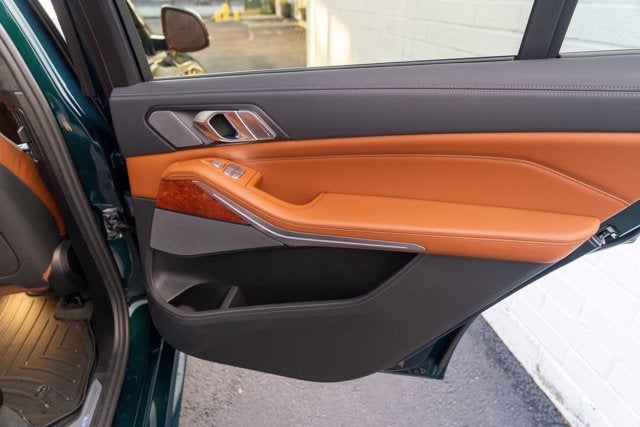 2022 BMW ALPINA XB7 ALPINA XB7