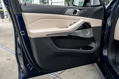 2021 BMW X7 ALPINA XB7