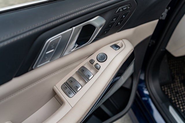 2021 BMW X7 ALPINA XB7