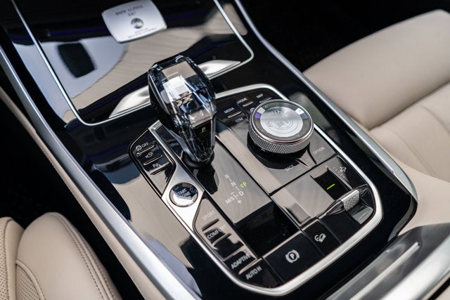 2021 BMW X7 ALPINA XB7