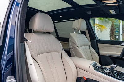 2021 BMW X7 ALPINA XB7