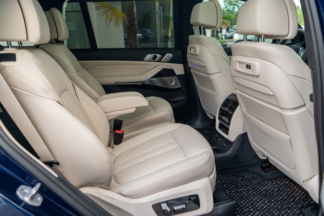 2021 BMW X7 ALPINA XB7