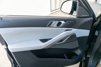 2023 BMW X6 xDrive40i