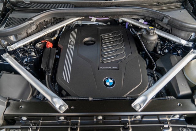 2023 BMW X6 xDrive40i