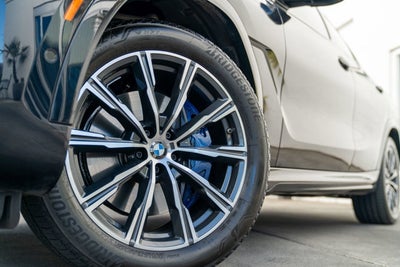 2023 BMW X6 xDrive40i