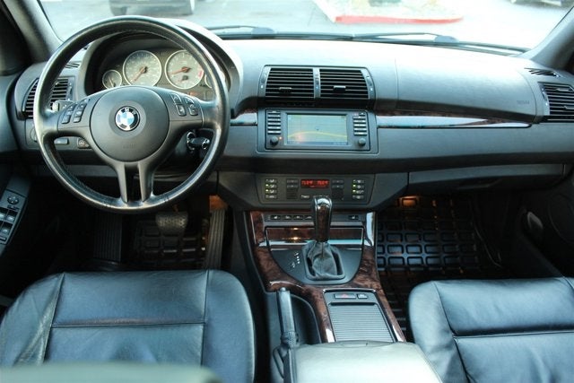 2002 BMW X5 4.6is