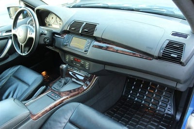 2002 BMW X5 4.6is
