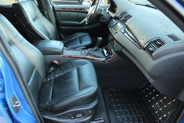 2002 BMW X5 4.6is