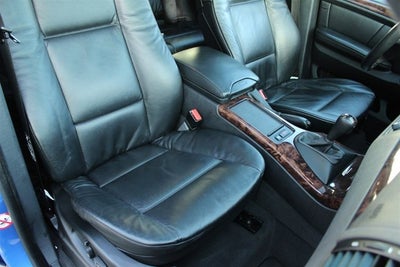 2002 BMW X5 4.6is