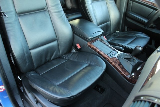 2002 BMW X5 4.6is
