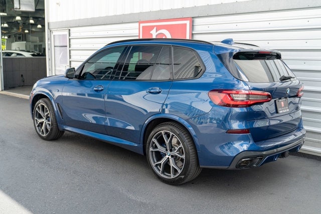 2020 BMW X5 M50i