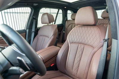 2020 BMW X5 M50i